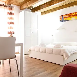 https://casa-adriana-cefalu-90015.sicilyhotelsitaly.net